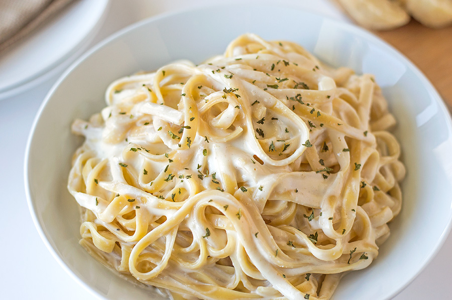 A delicious and easy creamy Havarti cheese pasta sauce that takes little time to make. DSC_0629