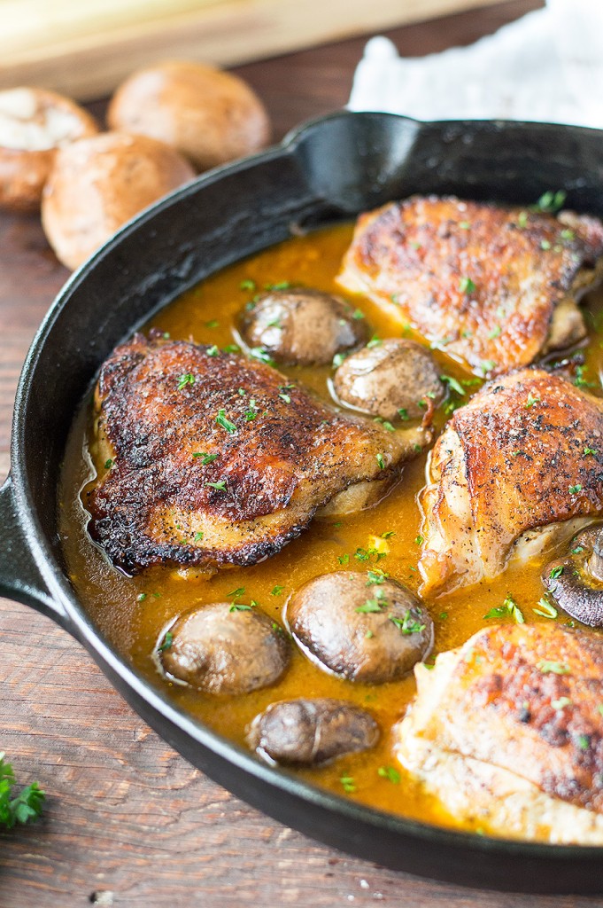 Poulet aux champignons dorés à la poêle DSC_0837-2