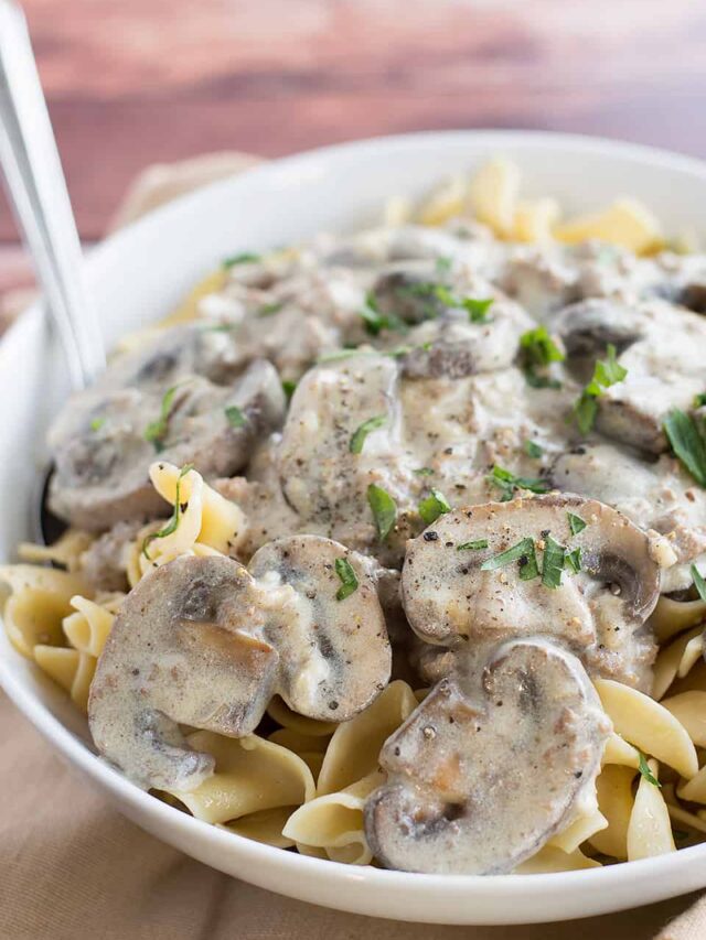 How to Make Ground Beef Stroganoff