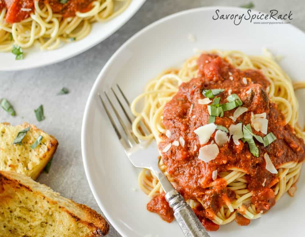 Marinara sauce made with wine