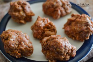 Meat divided into 6 potions and put on a plate